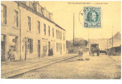 Arrêt du tram à Petite Wanze Antheit