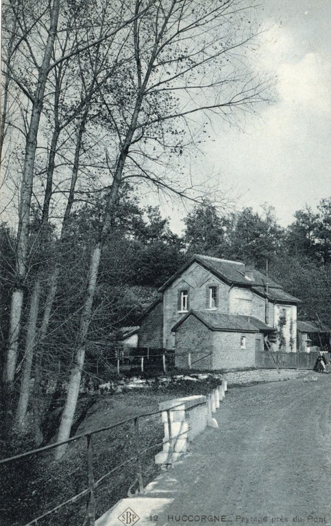 Maison du garde-barrière à Huccorgne