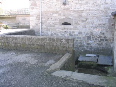 Lavoir Fontaine à Moha