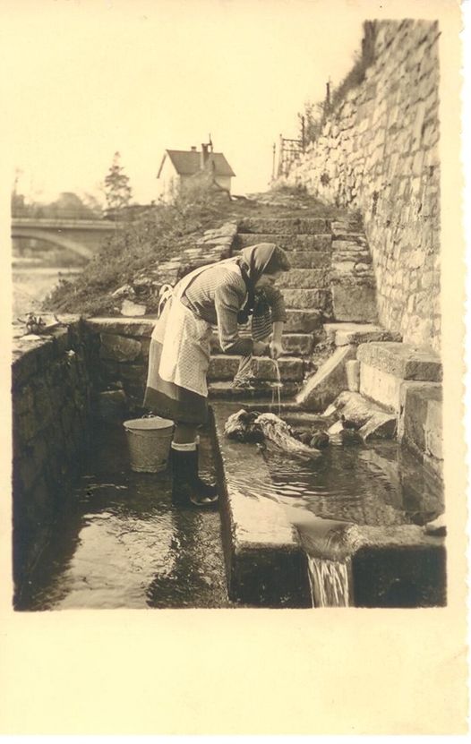 Lavoir Fontaine à Moha - La Lessiveuse