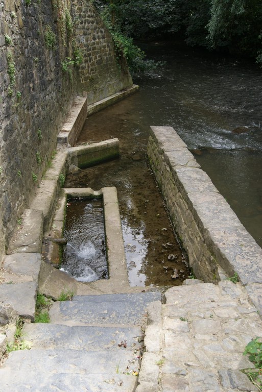 Lavoir Fontaine à Moha