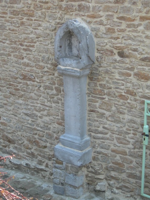 Potale (Borne Potale) à Moha rue Alphonse Nicolas