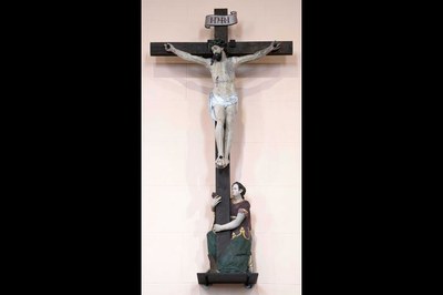 Christ calvaire du XVI ème siècle en l'église de Wanze