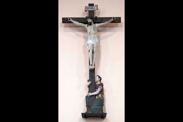 Christ calvaire du XVI ème siècle en l'église de Wanze