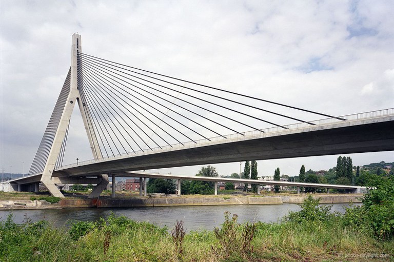 Pont Père Pire - Wanze