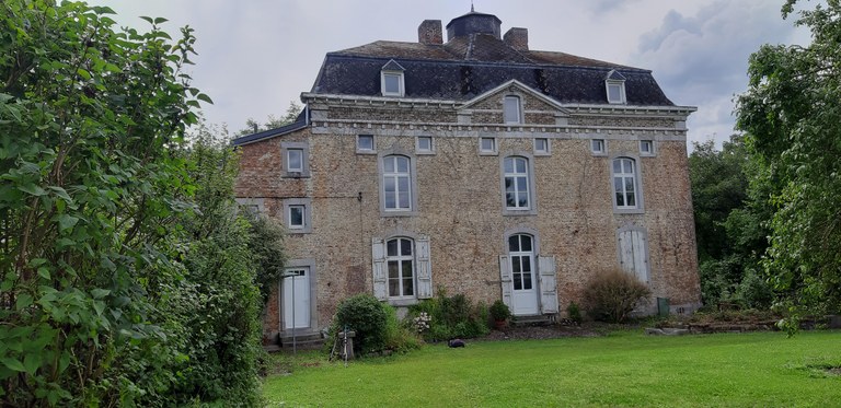 Presbytère d'Antheit en 2024, rue Saint-Martin